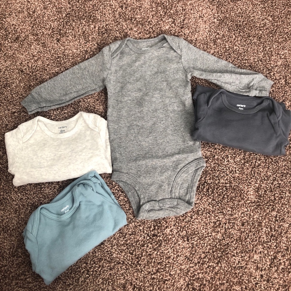 Bodysuits/onesies